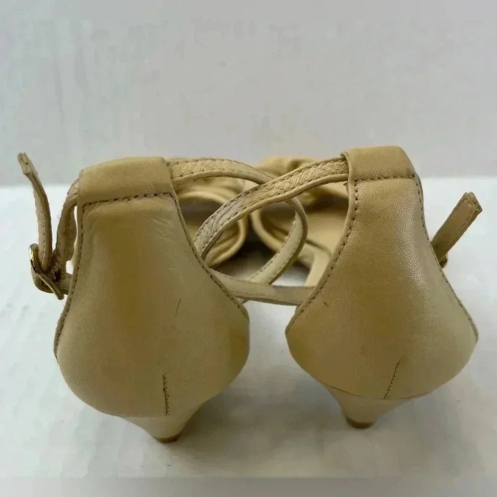 Ralph Lauren Cream color wedge sandals size 5B - Picture 4 of 11